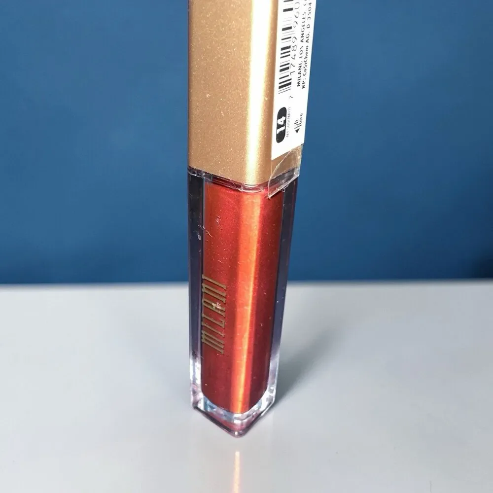 Milani Amore Matte Metallic Lip Creme My Soulmate 14, deep red